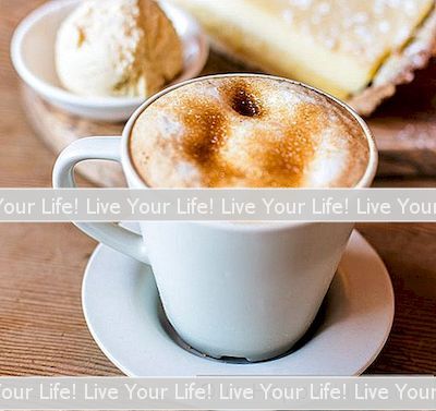So Machen Sie Ihren Eigenen Vanille-Latte-Sirup Wie Starbucks