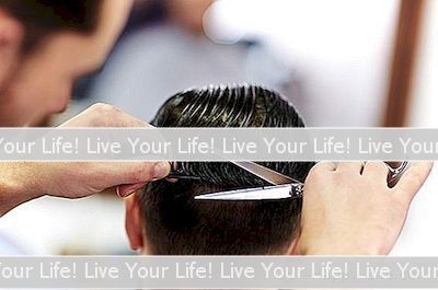 Bir Adam Bir Saç Kesimi Ne Sıklıkla Olmalı?