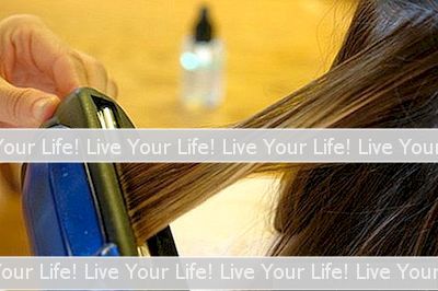 Cara Dapatkan Rambut Anda Secara Lurus Dengan Besi Flat