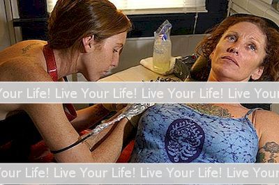 Jak Používat Papír Pro Přenos Tetování