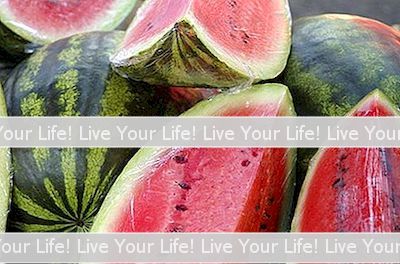 Hvordan Man Spiser Vandmelon Til At Kurere Surhed